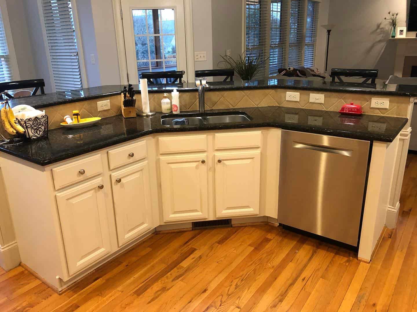 Experience seamless cabinet painting in Raleigh, NC, by trusted experts.